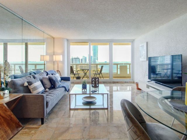 Apartment for sale  Unit #A-2635 - photo 6299282