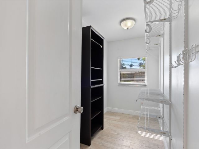 Home for rent at 799 NW 7th Drive - photo 6318314