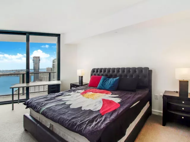 1-bedroom condo for sale in Miami - 501 NE 31st St 3607 - MondialRealty