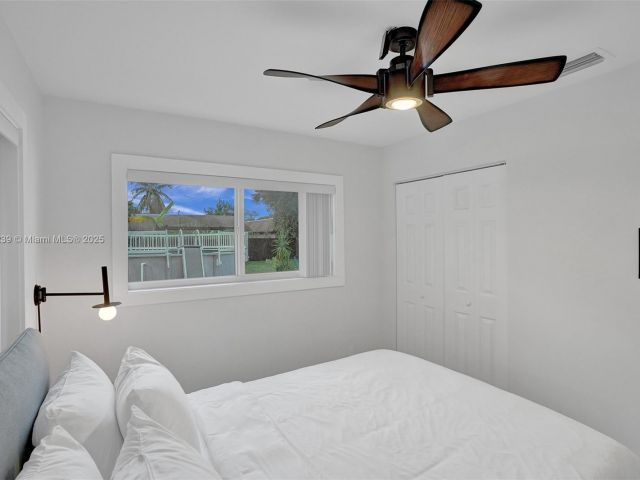 Home for sale at 1605 NW 7th Ter - photo 7483620