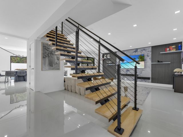 Home for sale at 2724 N Ocean Boulevard - photo 6579816