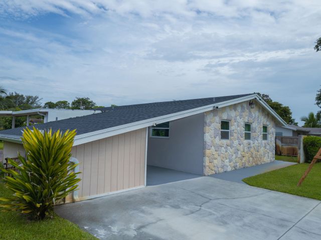 Home for sale at 411 Forest Estate Drive - photo 6299816