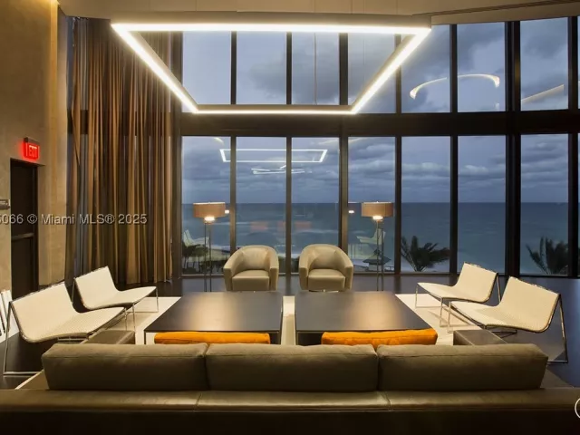 4-bedroom condo for sale in Sunny Isles Beach - 18555 Collins Ave 2701 - MondialRealty