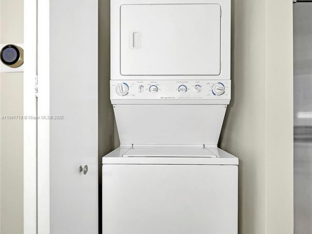 Apartment for sale  Unit #4009A - photo 6301287