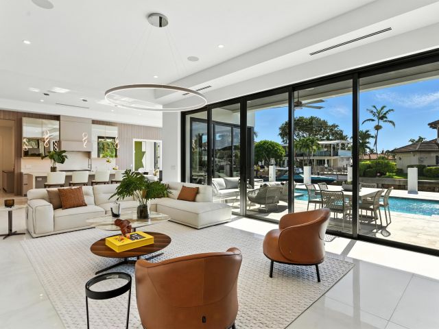 Home for sale at 700 NE 29th Place - photo 6317930