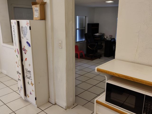 Home for sale at 408 SW 24 Avenue - photo 6304153