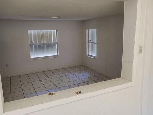 Home for sale at 408 SW 24 Avenue - photo 6304154