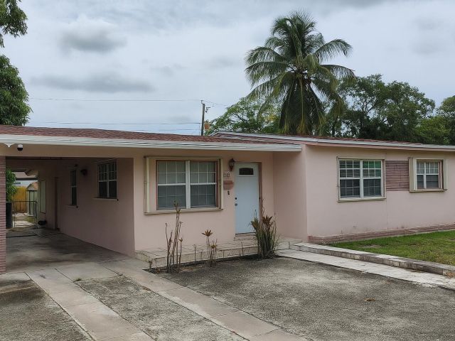 Home for sale at 408 SW 24 Avenue - photo 6304171