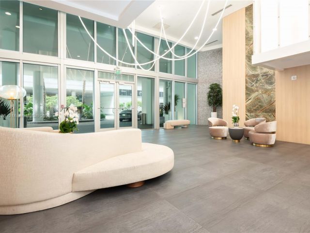 Apartment for sale  Unit #2113 - photo 6303393