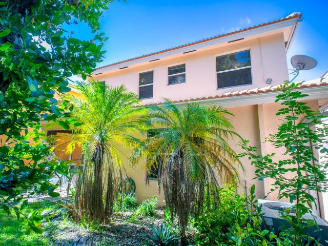 Home for sale at 6036 Adriatic Way - photo 6311048