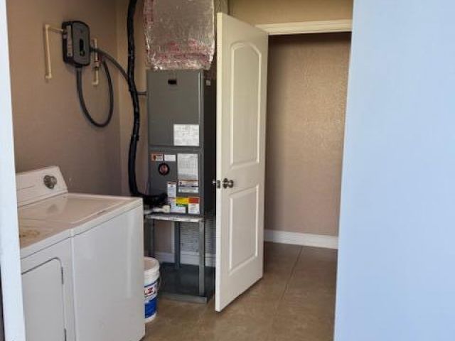 Home for rent at 608 SW 8th Court - photo 6315871