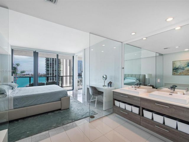 Apartment for sale  Unit #2101 - photo 7169735