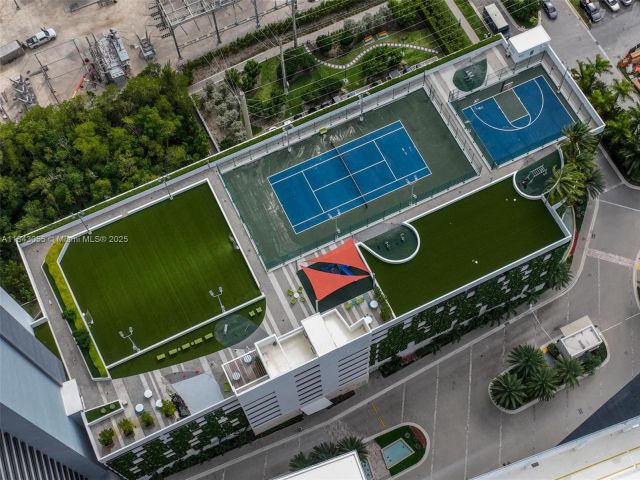 Apartment for rent  Unit #4 - photo 6783526