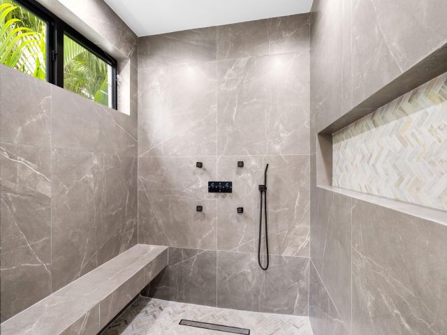 Home for sale at 1629 NE 4th Place - photo 6306483