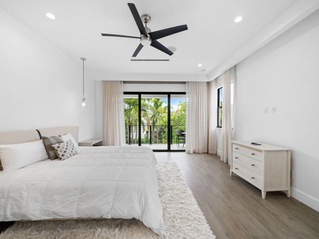 Home for sale at 1629 NE 4th Place - photo 6306487