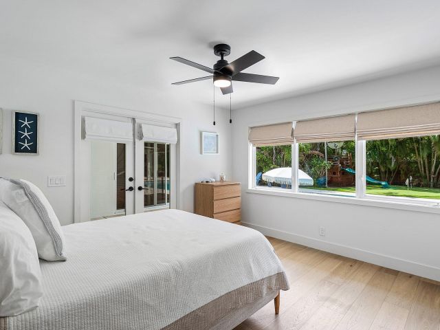 Home for sale at 400 Kings Lynn - photo 6315589