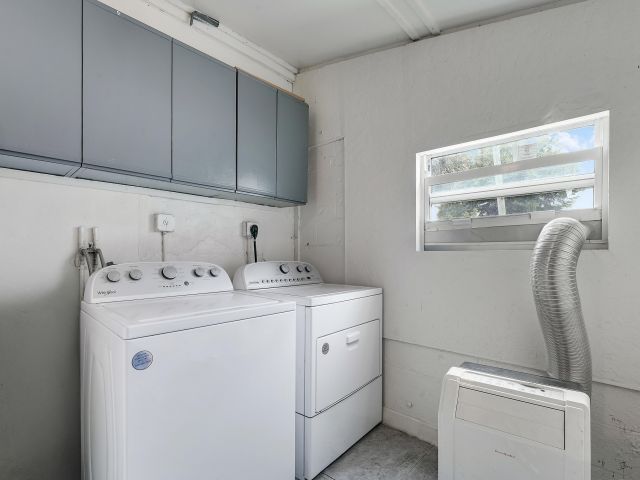 Home for rent at 3401 F Avenue - photo 6316683