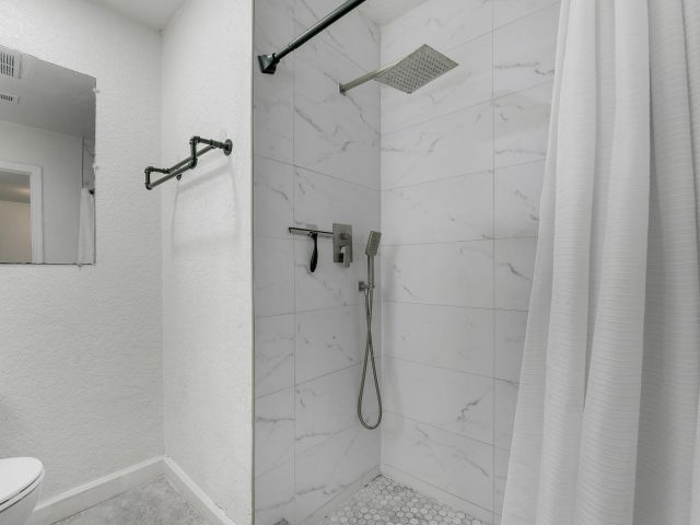 Home for rent at 3401 F Avenue - photo 6316687