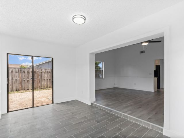 Home for rent at 23089 SW 55th Avenue - photo 6895050