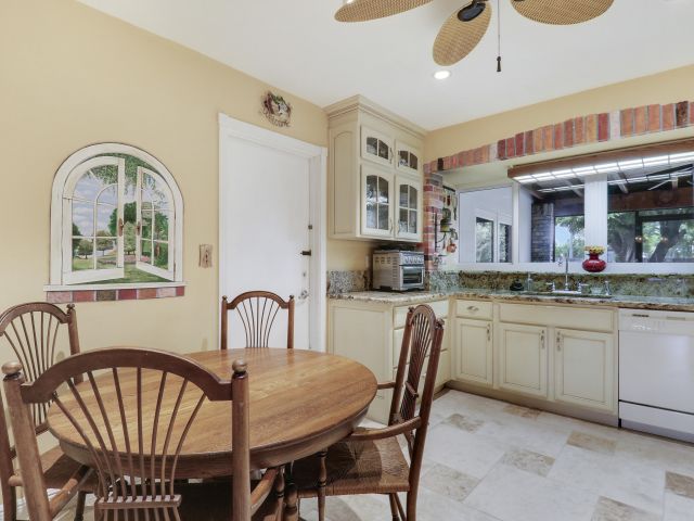 Home for sale at 10421 SW 107th Street - photo 6373345