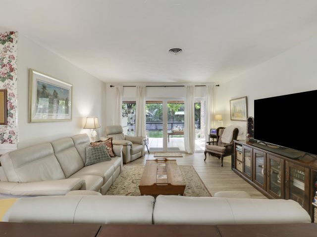 Home for sale at 10421 SW 107th Street - photo 6373350