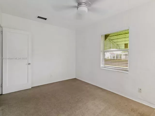 4-bedroom home for sale in Miami - 14520 Fillmore St - MondialRealty