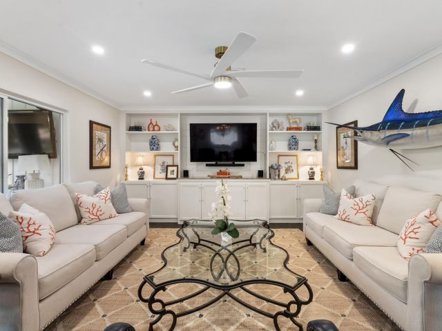 Home for sale at 2122 Northridge Road - photo 6315400