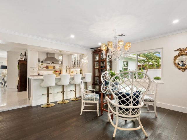 Home for sale at 2122 Northridge Road - photo 6315404