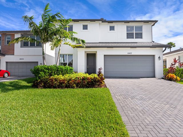 Home for sale at 6427 Trails Of Foxford Court - photo 6313189