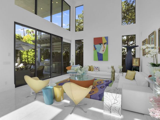 Home for sale at 234 NE 4th Street - photo 6316986