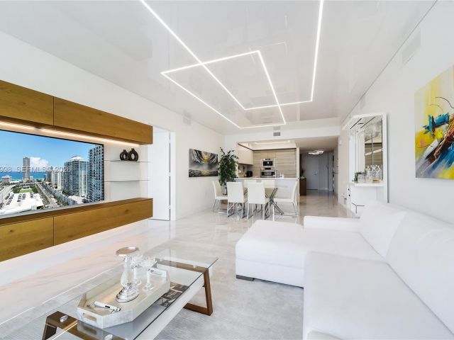 Apartment for sale  Unit #4-2203 - photo 6316651