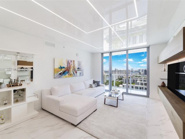 Apartment for sale  Unit #4-2203 - photo 6316657