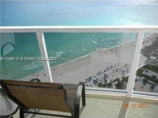 condo for sale in Sunny Isles Beach - 18001 Collins Ave 1411 - MondialRealty