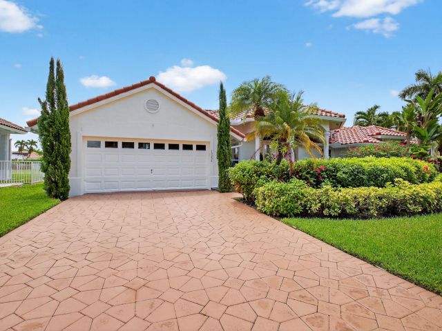 Home for sale at 19254 Bay Leaf Court - photo 6319256