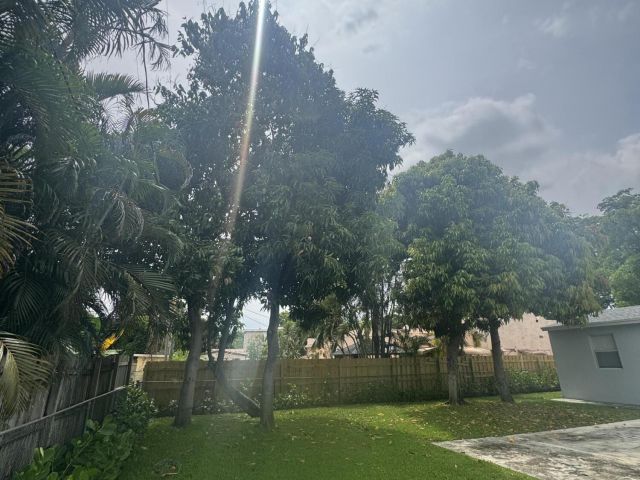 Home for rent at 721 Nathan Hale Road - photo 6319558