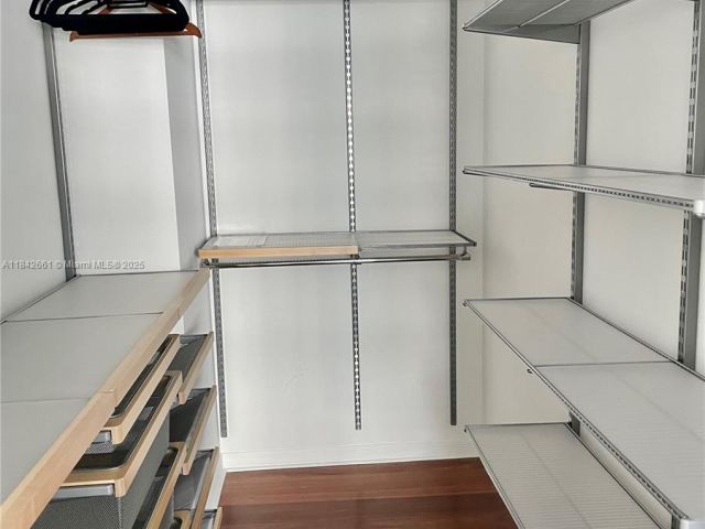 Apartment for sale  Unit #2802 - photo 6314336