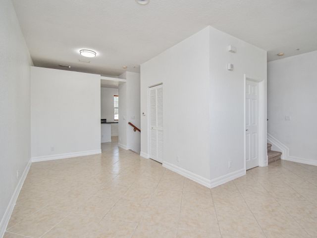 Home for rent at 1833 NW 12th Street - photo 6369006