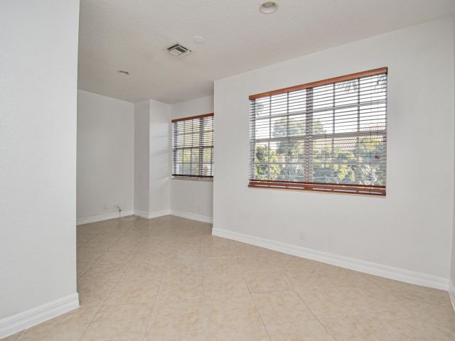 Home for rent at 1833 NW 12th Street - photo 6369008