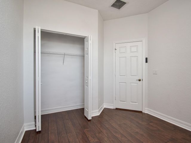 Home for rent at 1833 NW 12th Street - photo 6369009