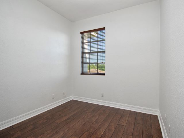 Home for rent at 1833 NW 12th Street - photo 6369013