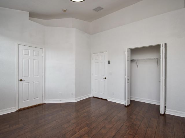 Home for rent at 1833 NW 12th Street - photo 6369015