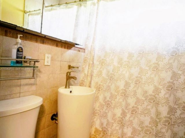 Home for sale at 13325 NE 10th Ave - photo 6333606