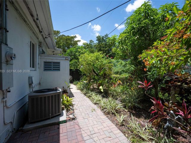 Home for sale at 13325 NE 10th Ave - photo 6333616