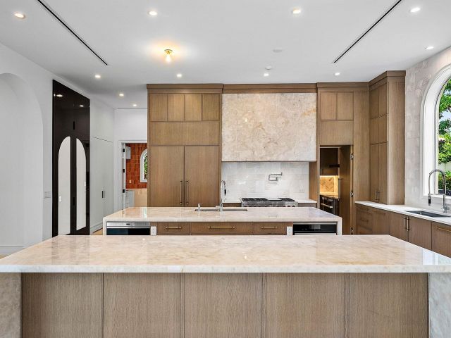 Home for sale at 2002 NW 4th Avenue - photo 6315386