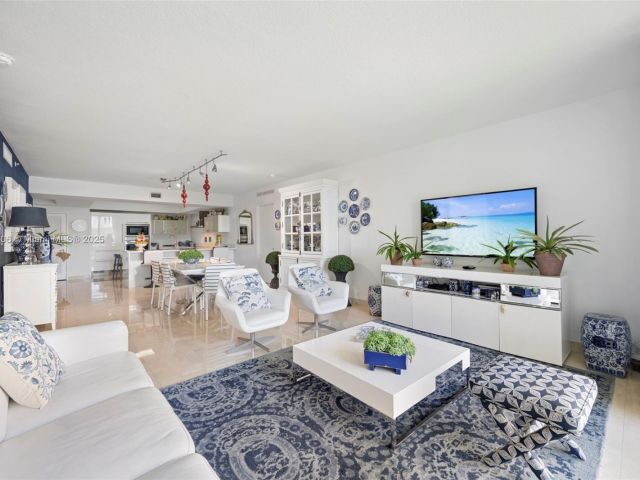 Apartment for sale  Unit #TH301 - photo 6322208