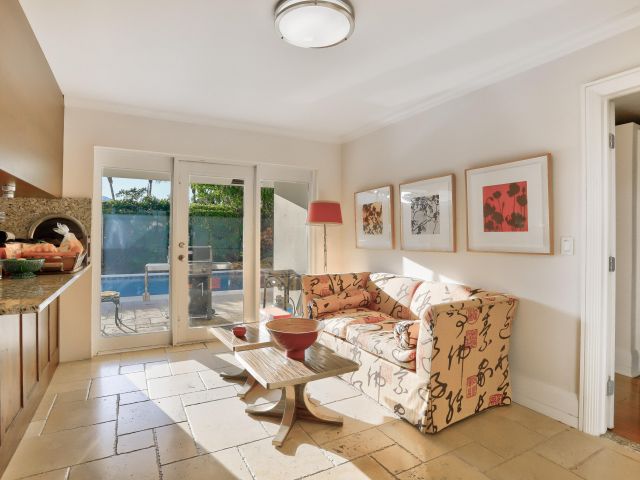 Home for rent at 835 Canary Walk - photo 6315360