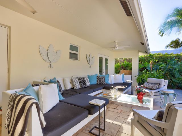 Home for rent at 835 Canary Walk - photo 6315372