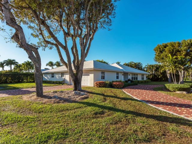 Home for rent at 835 Canary Walk - photo 6315376