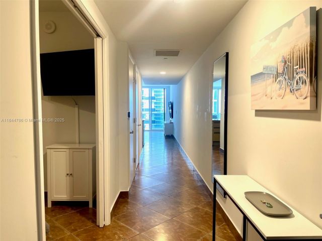 Apartment for rent  Unit #3009 - photo 6322688