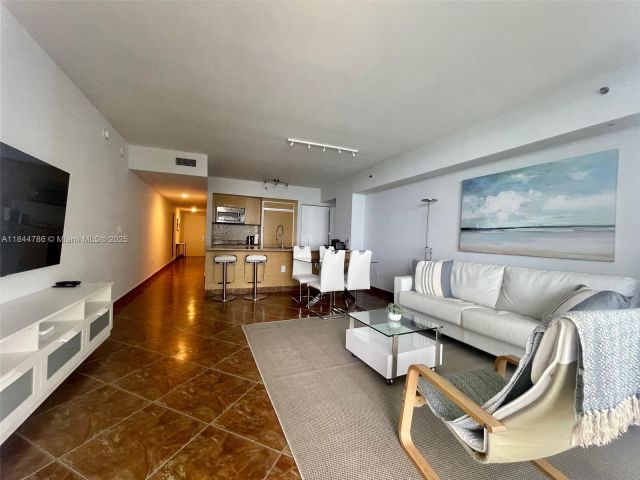 Apartment for rent  Unit #3009 - photo 6322694